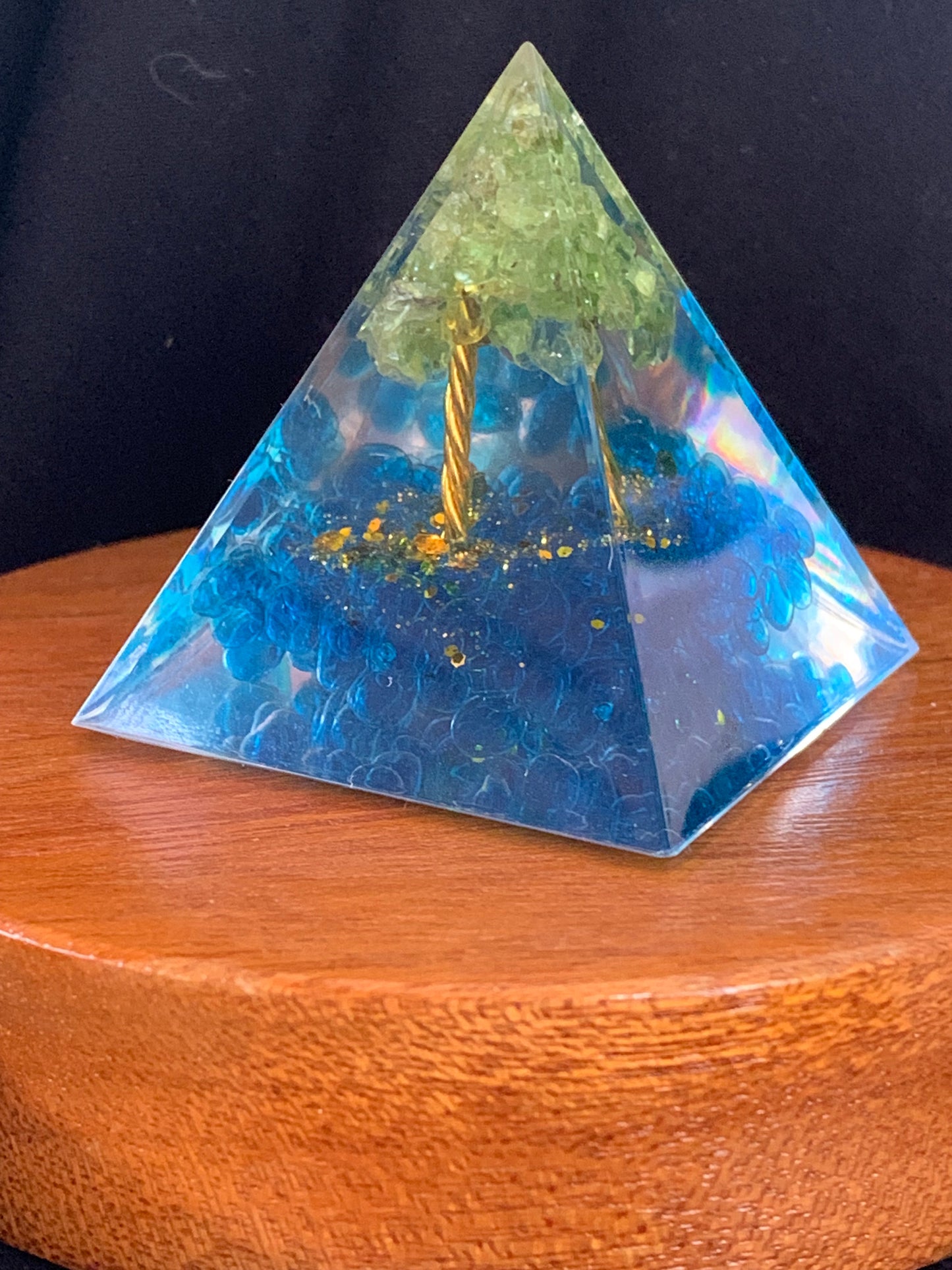 Ornament Base Light And Acrylic Pyramid Bundle